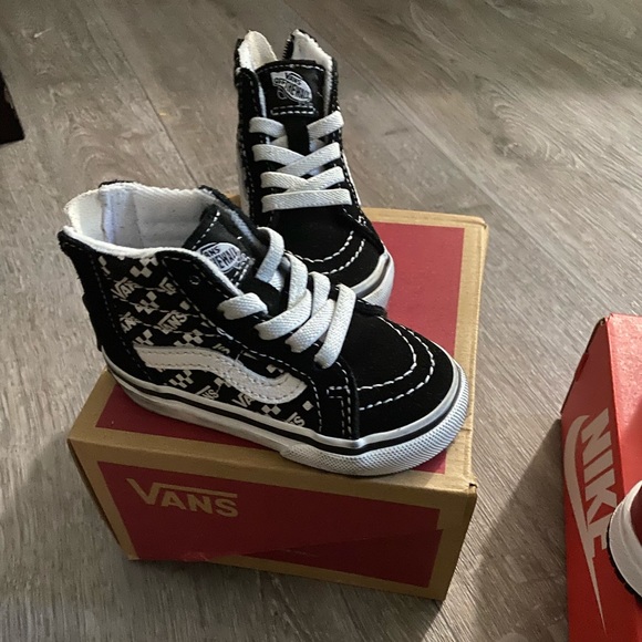 vans size 4c